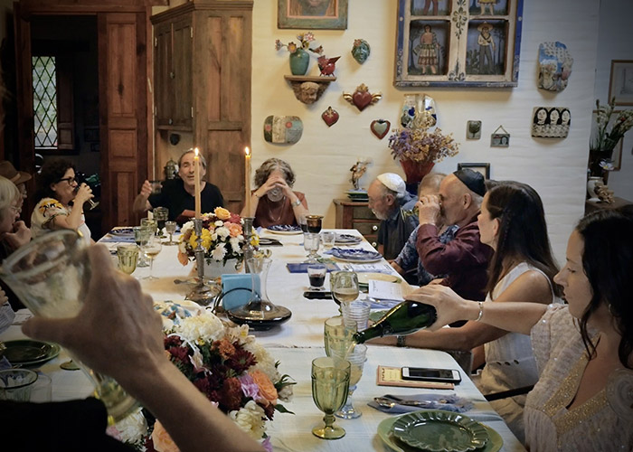 The Benefits of Shabbat Dinner